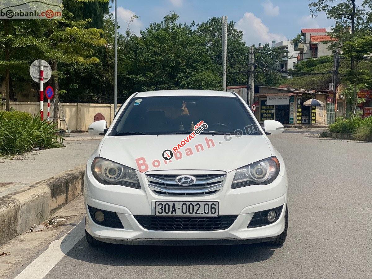 Bán Hyundai Avante 1.6 MT sản xuất 2013, màu trắng  -2