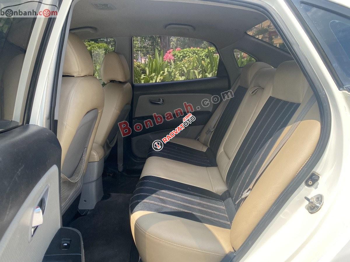 Bán Hyundai Avante 1.6 MT sản xuất 2013, màu trắng  -3