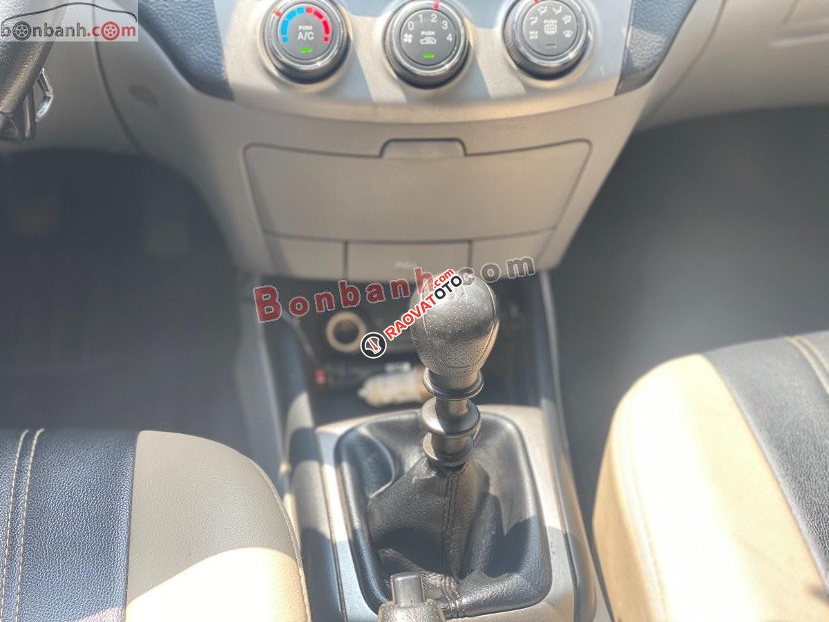 Bán Hyundai Avante 1.6 MT sản xuất 2013, màu trắng  -6