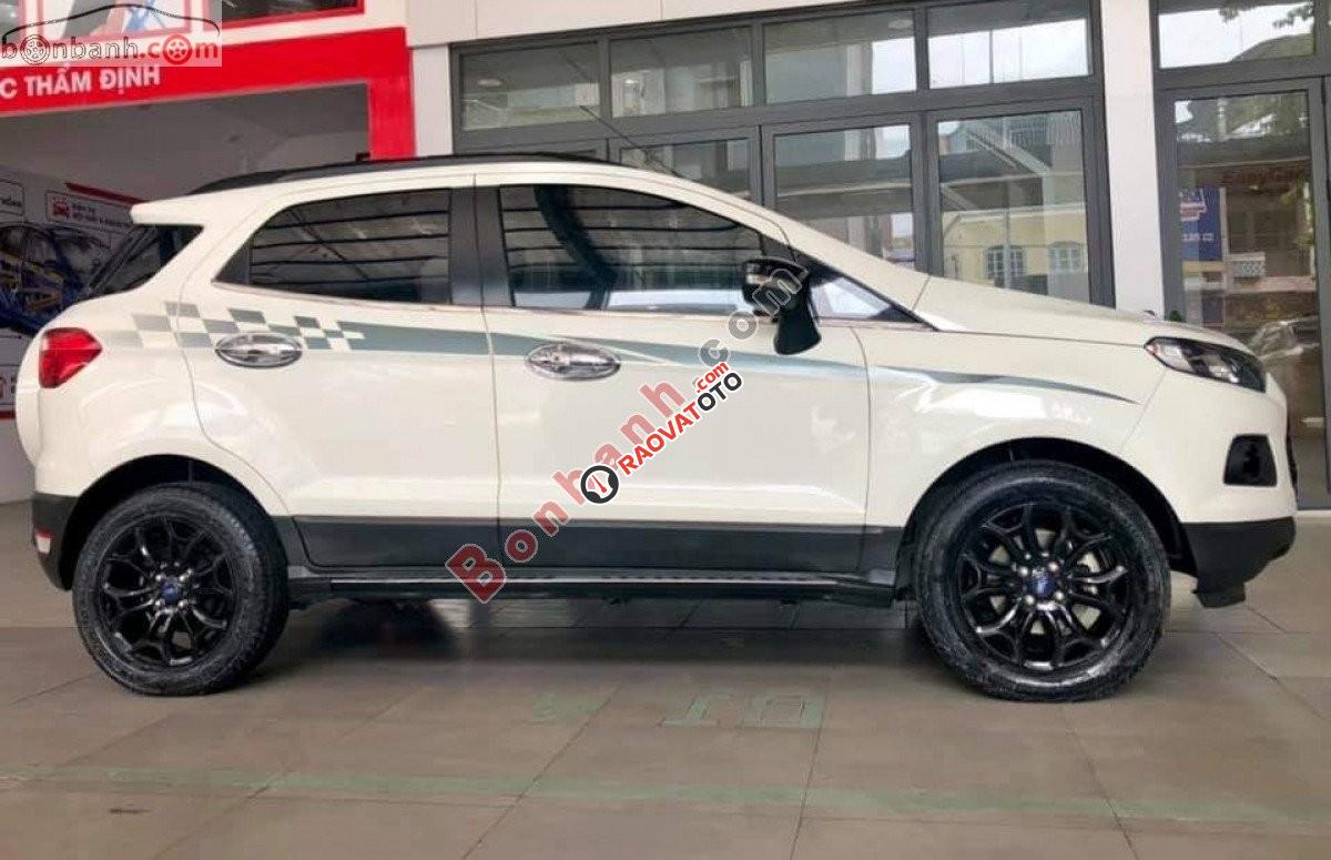 Cần bán Ford EcoSport 1.5 Titanium đời 2016, màu trắng  -3