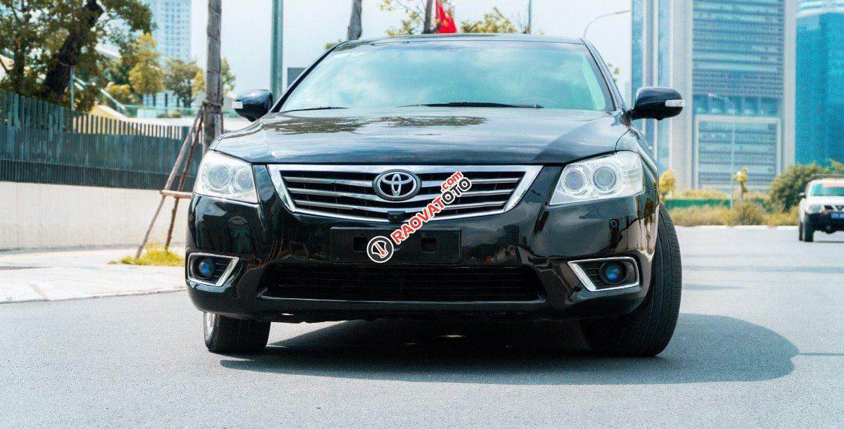 Bán Toyota Camry 3.5Q đời 2010, màu đen-0