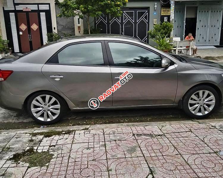 Bán Kia Cerato 1.6 MT năm 2010, màu xám, xe nhập, giá chỉ 256 triệu-1