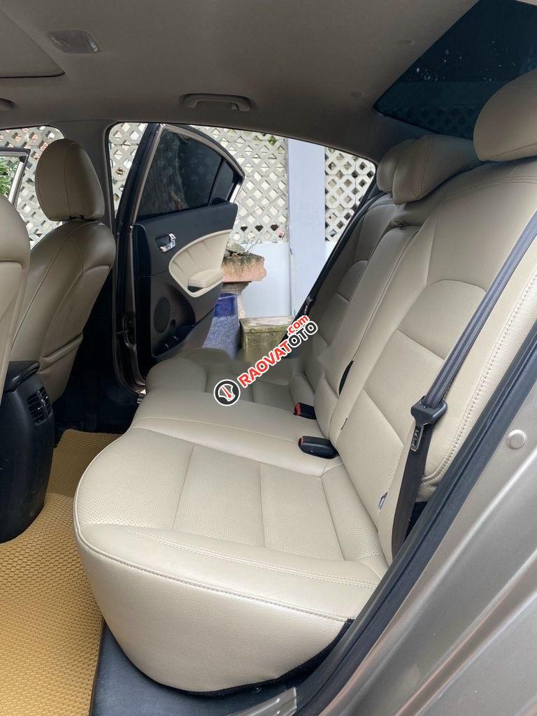 Xe Kia Cerato 1.6 2016, màu xám còn mới-7