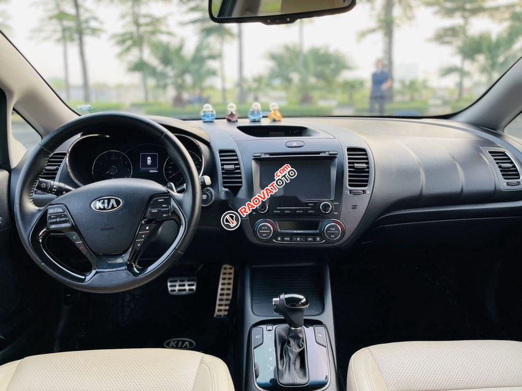 Bán xe Kia Cerato 2.0AT sản xuất năm 2017, màu đen  -3