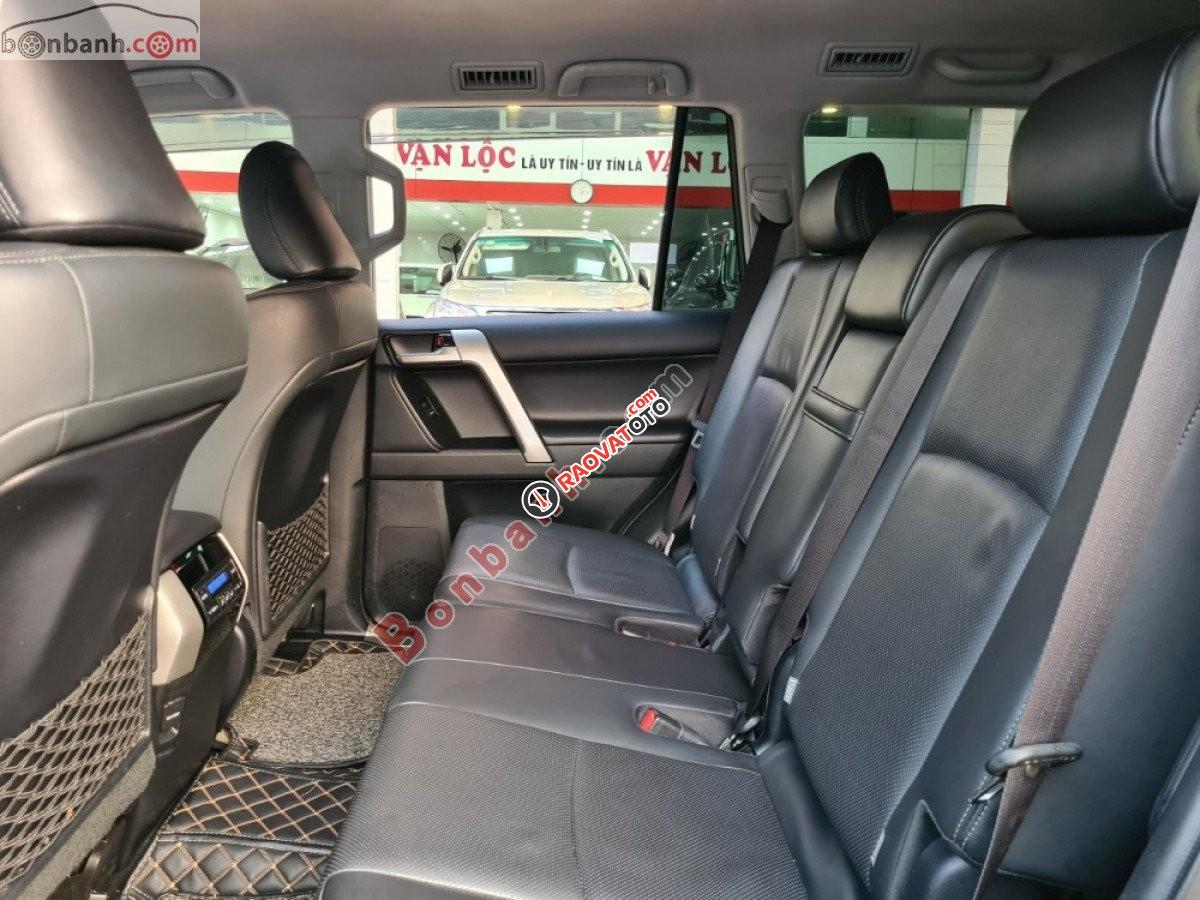 Cần bán lại xe Toyota Prado VX 2.7L đời 2019, màu đen, nhập khẩu-2