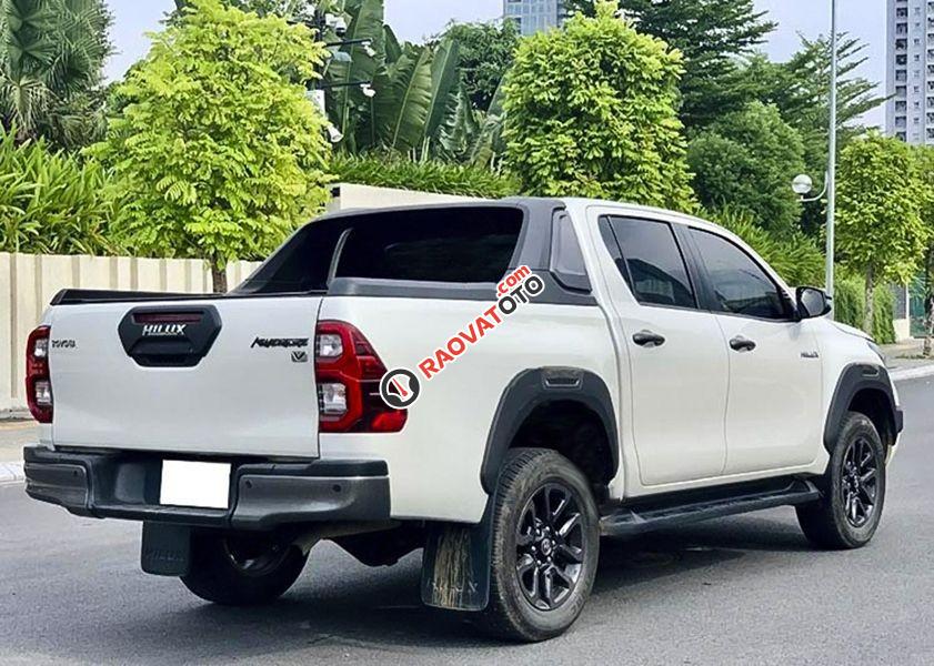 Bán Toyota Hilux 2.8L 4x4 AT đời 2020, màu trắng, xe nhập xe gia đình-4