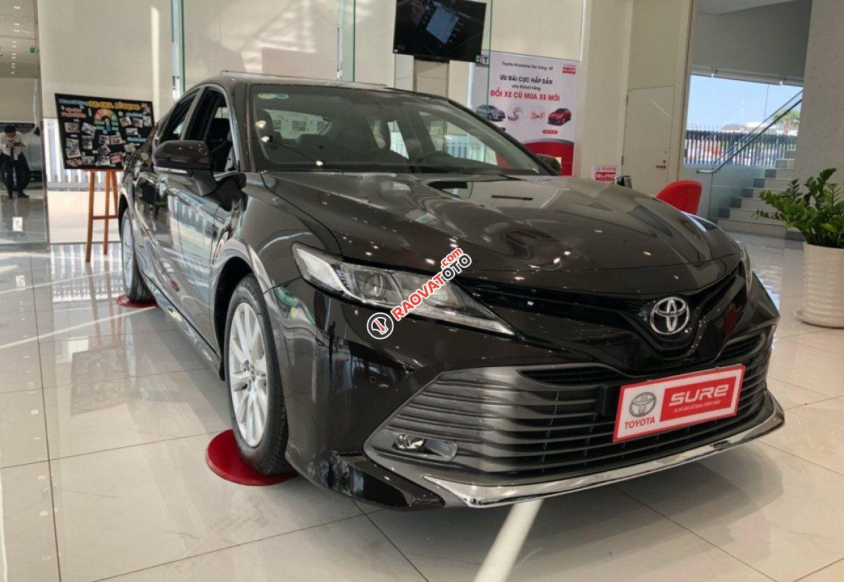 Xe Toyota Camry 2.0G đời 2019, màu đen, xe nhập giá cạnh tranh-0