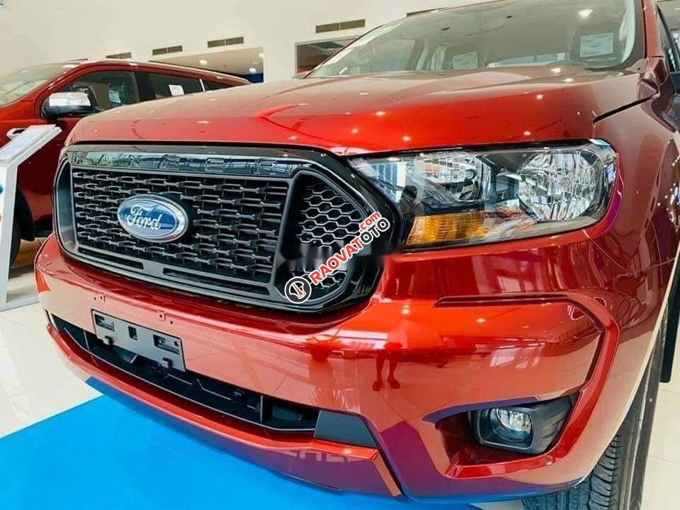 Bán Ford Ranger XLS năm sản xuất 2021, giá 610tr-4