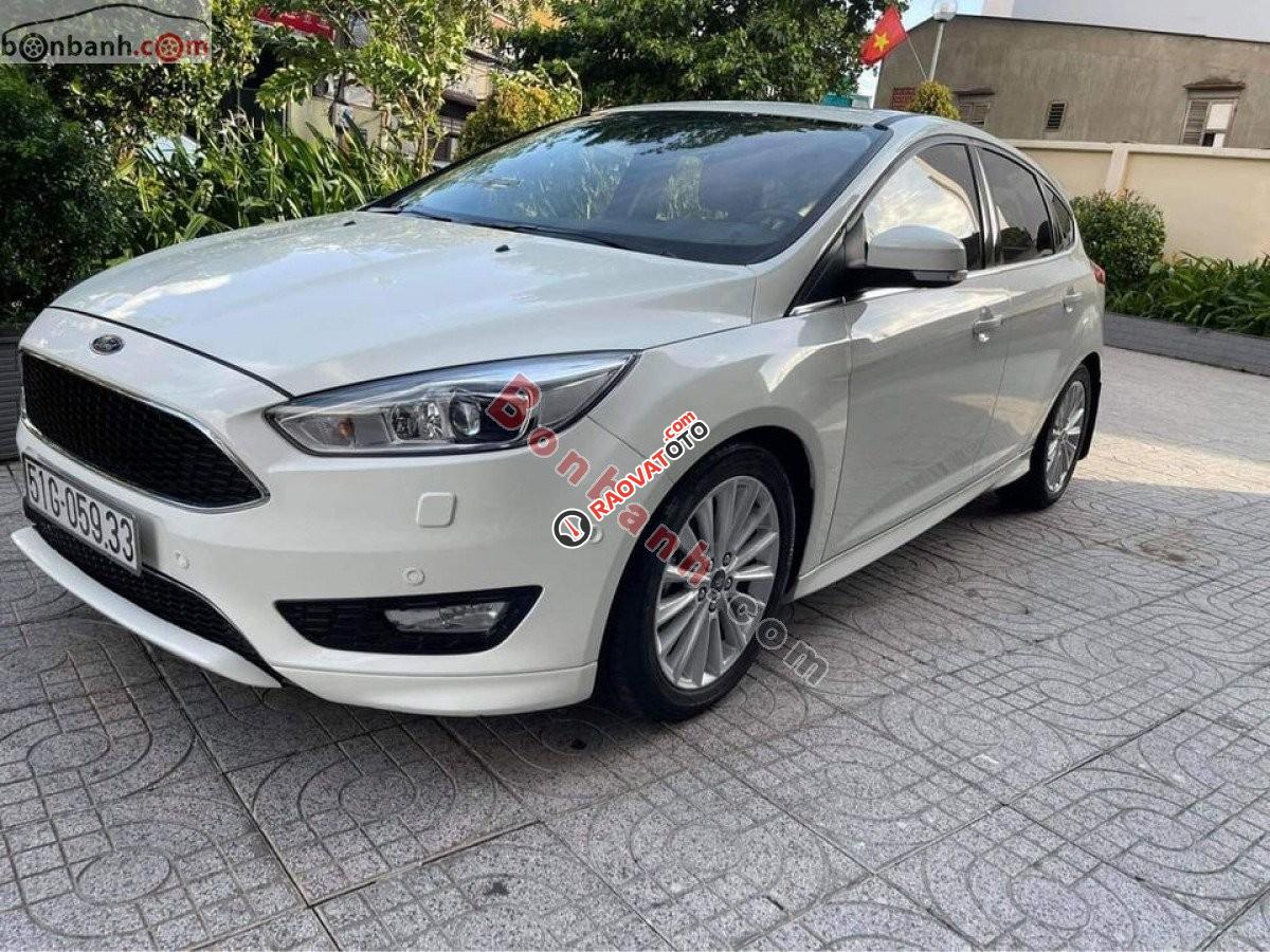 Bán Ford Focus Sport 1.5L 2018, màu trắng-0