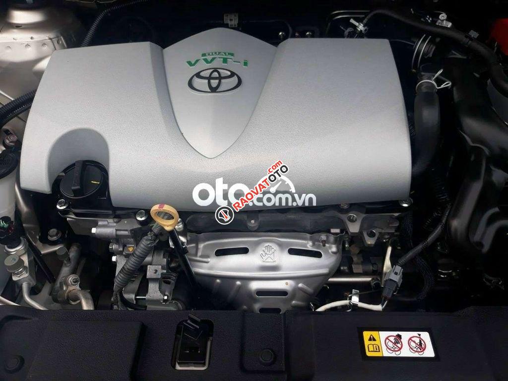 Xe Toyota Vios 1.5AT đời 2019, màu bạc-3