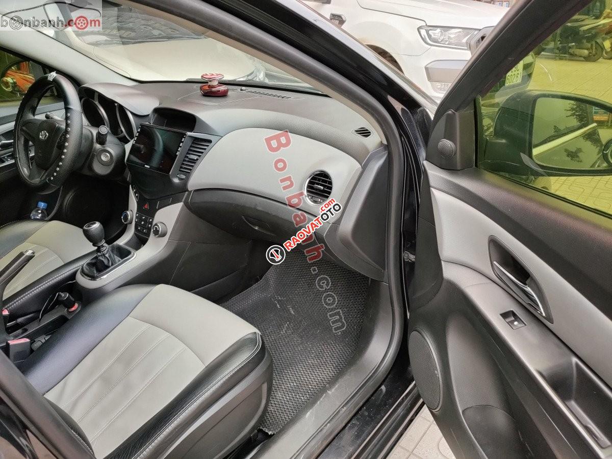 Cần bán gấp Daewoo Lacetti SE năm sản xuất 2011, màu đen, xe nhập, giá tốt-5