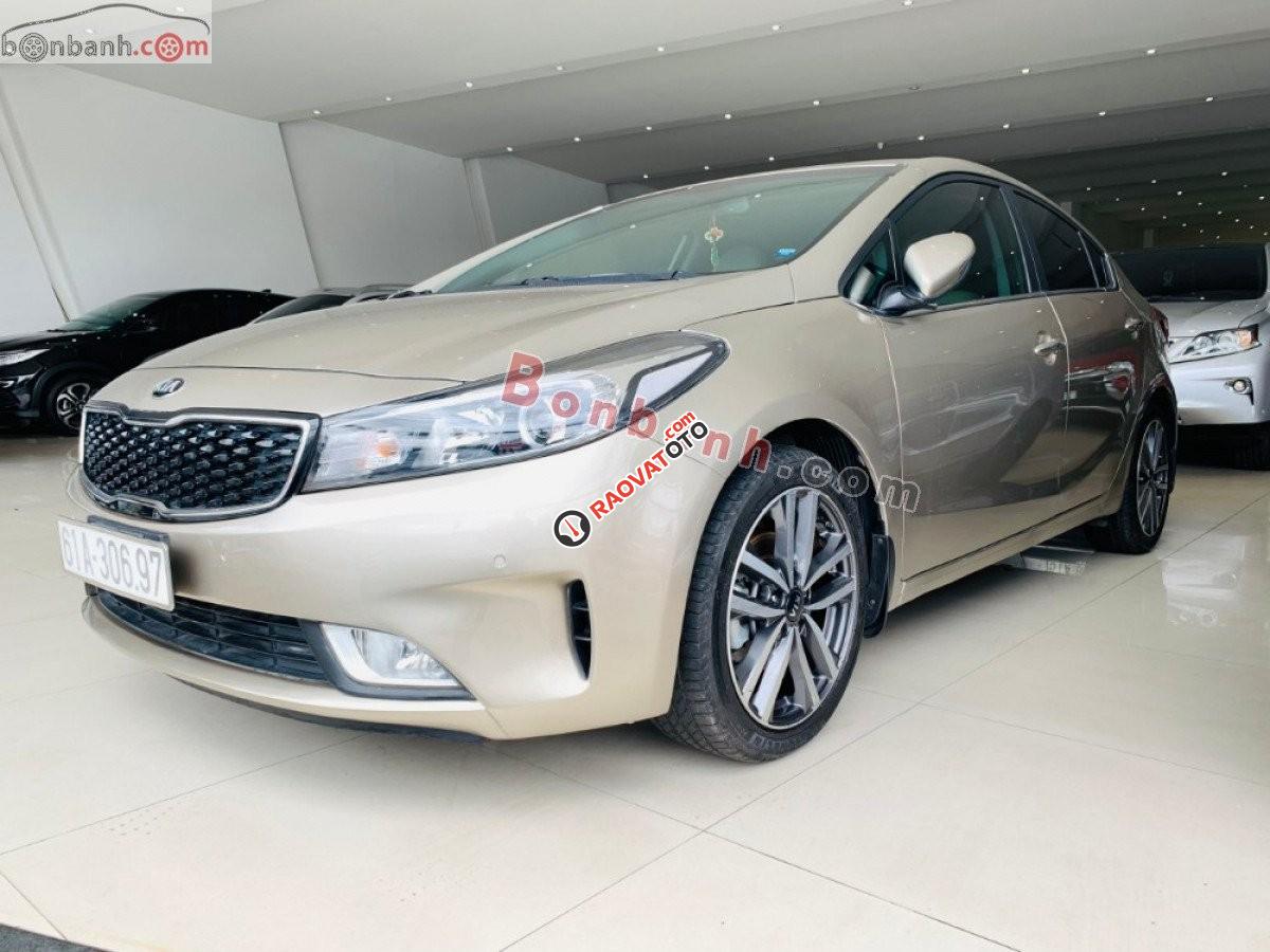 Bán Kia Cerato 1.6 năm sản xuất 2016, màu vàng  -1