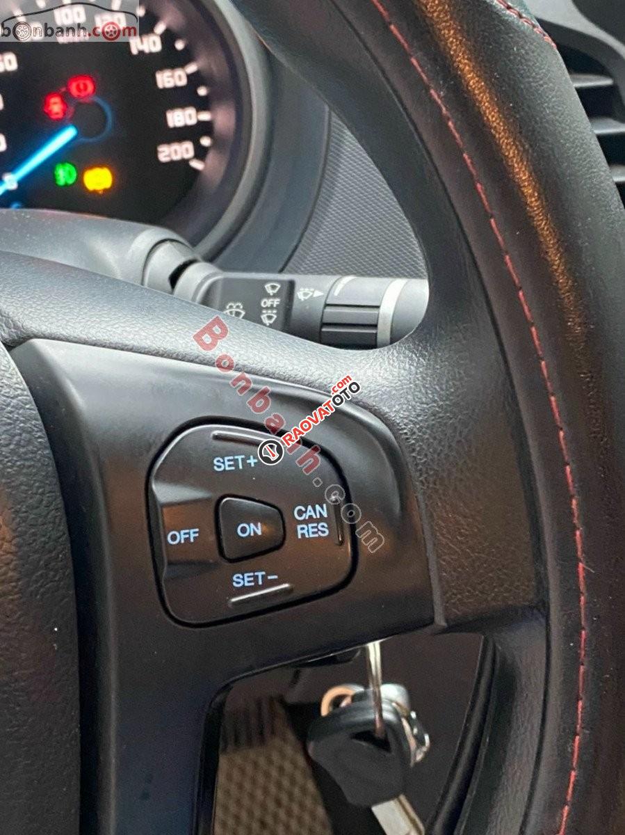 Bán ô tô Ford Ranger XLS 2.2L 4x2 MT sản xuất 2017, màu trắng, nhập khẩu, 495 triệu-1