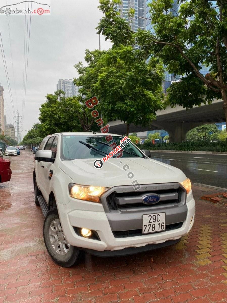 Bán ô tô Ford Ranger XLS 2.2L 4x2 MT sản xuất 2017, màu trắng, nhập khẩu, 495 triệu-9