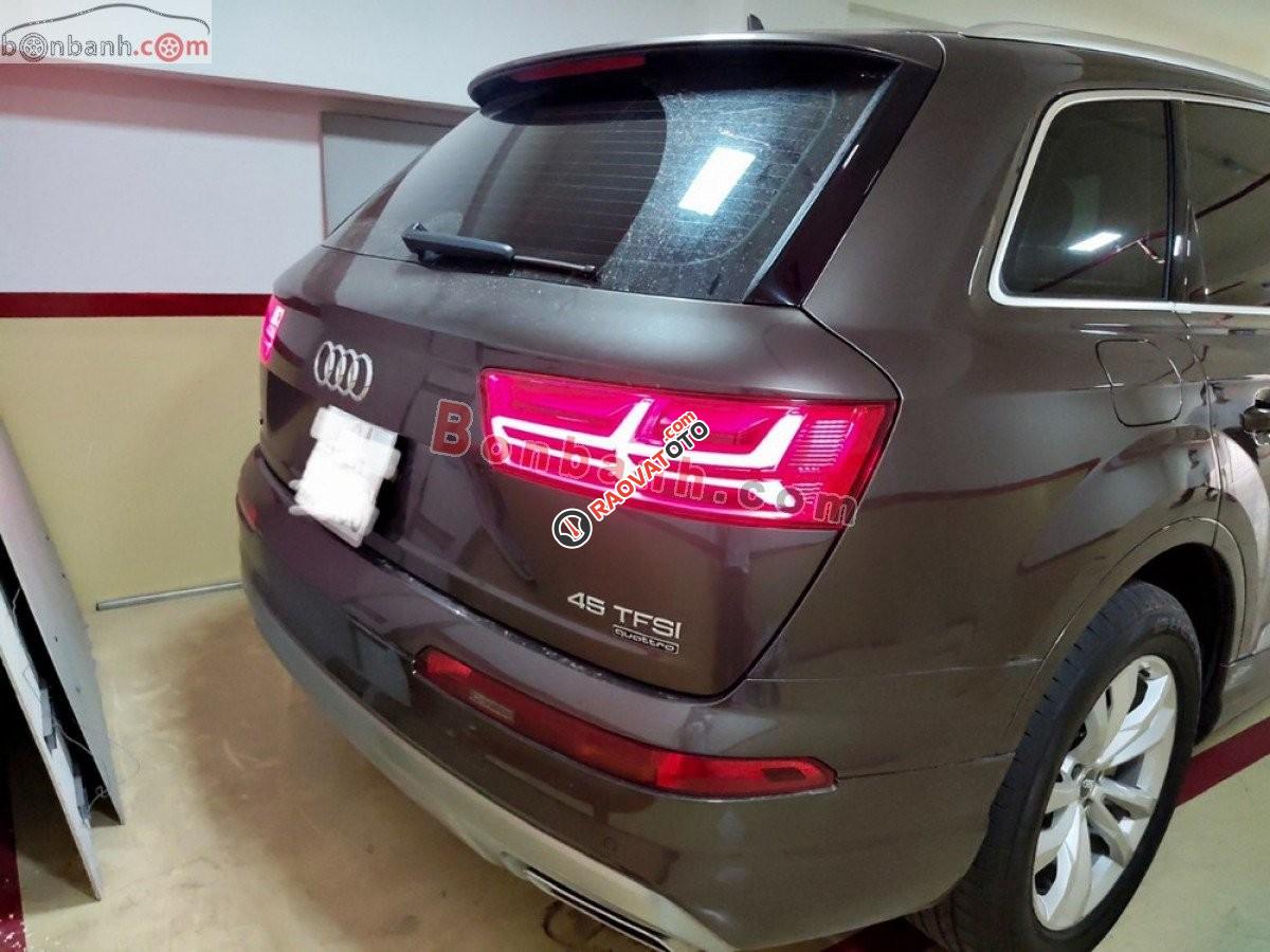 Cần bán gấp Audi Quattro Q7 2.0TFSI 2019, màu xám, xe nhập-4