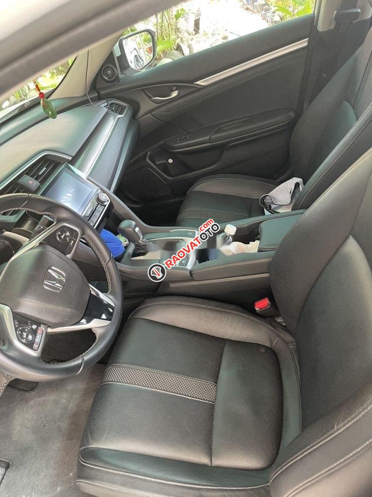 Cần bán xe Honda Civic 1.8G sản xuất 2019, nhập khẩu nguyên chiếc còn mới-4