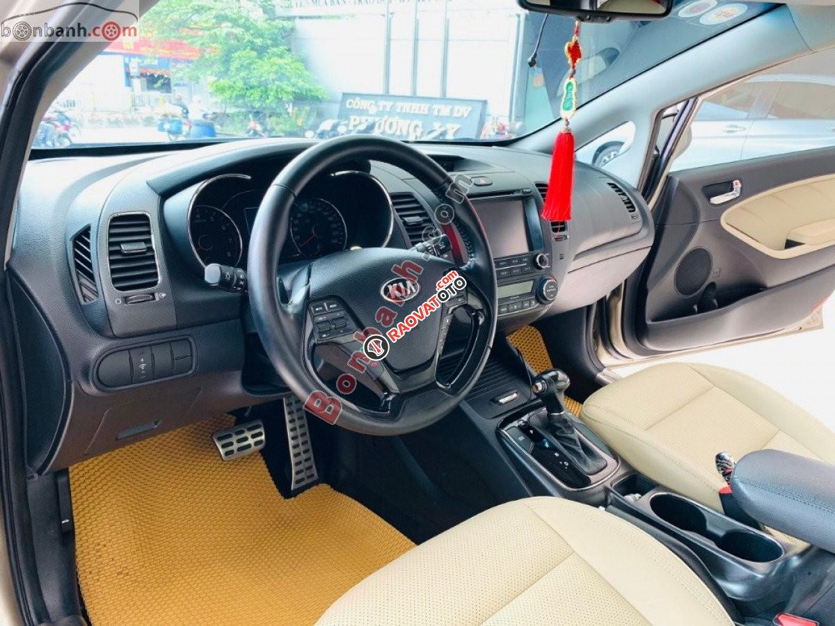 Bán Kia Cerato 1.6 năm sản xuất 2016, màu vàng  -7