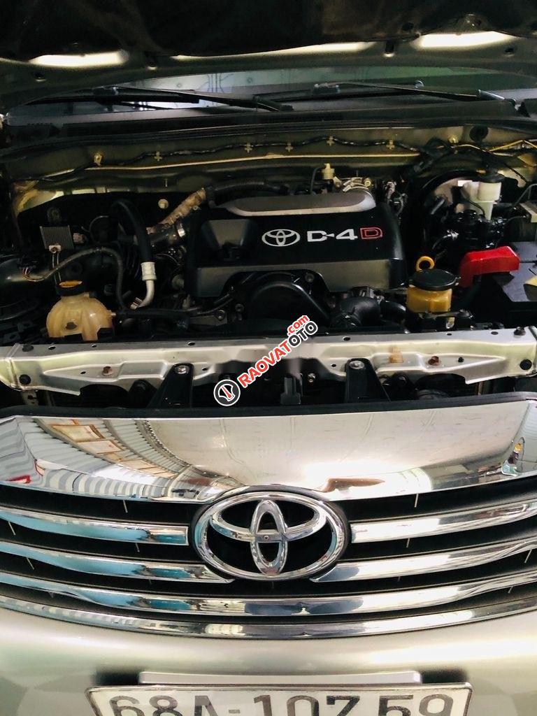 Cần bán gấp Toyota Fortuner sản xuất 2012, nhập khẩu nguyên chiếc-9