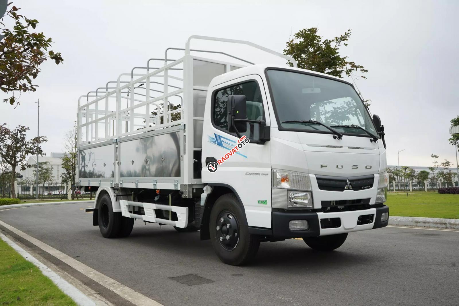 Mitsubishi Fuso TF4.9, 1.9 tấn, thùng 4.45 mét, trả góp 80%-0