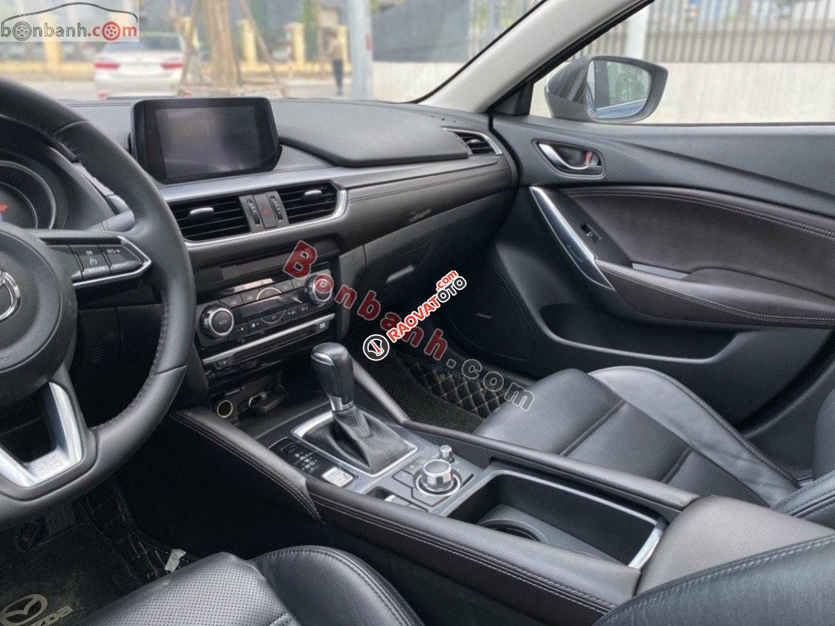 Bán xe Mazda 6 2.0L Premium năm 2017, màu xanh lam ít sử dụng-6