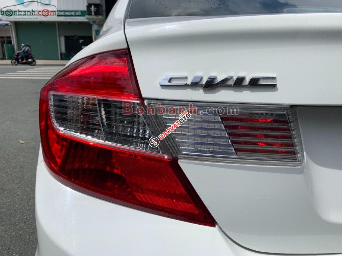 Bán Honda Civic 1.8 AT đời 2013, màu trắng -5