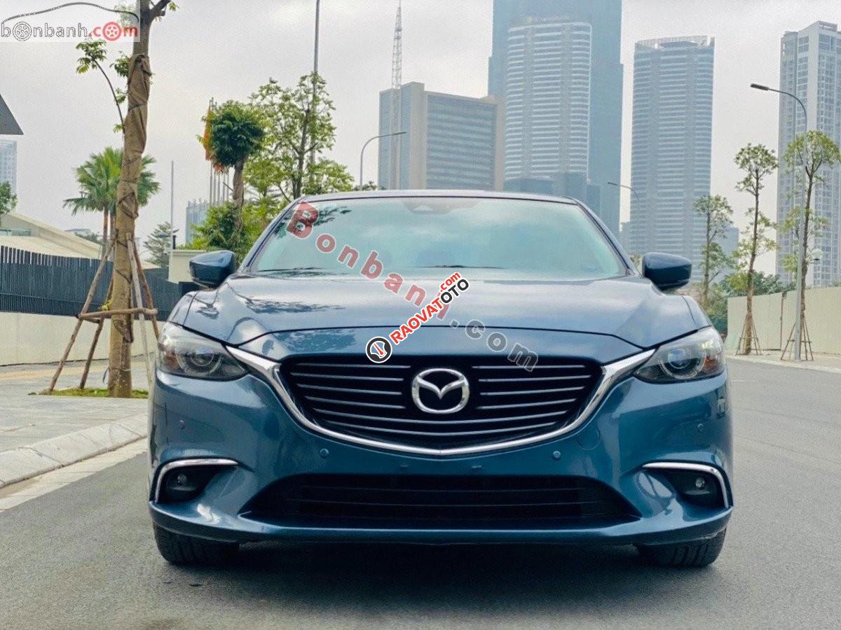 Bán xe Mazda 6 2.0L Premium năm 2017, màu xanh lam ít sử dụng-1