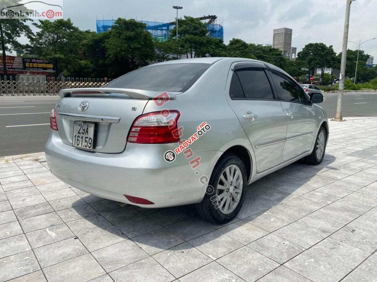 Bán xe Toyota Vios 1.5G năm 2011, màu bạc, giá 325tr-2