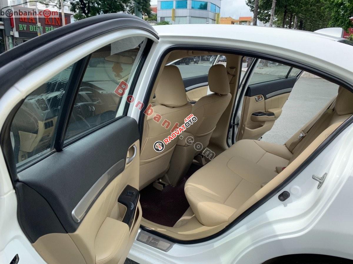 Bán Honda Civic 1.8 AT đời 2013, màu trắng -8