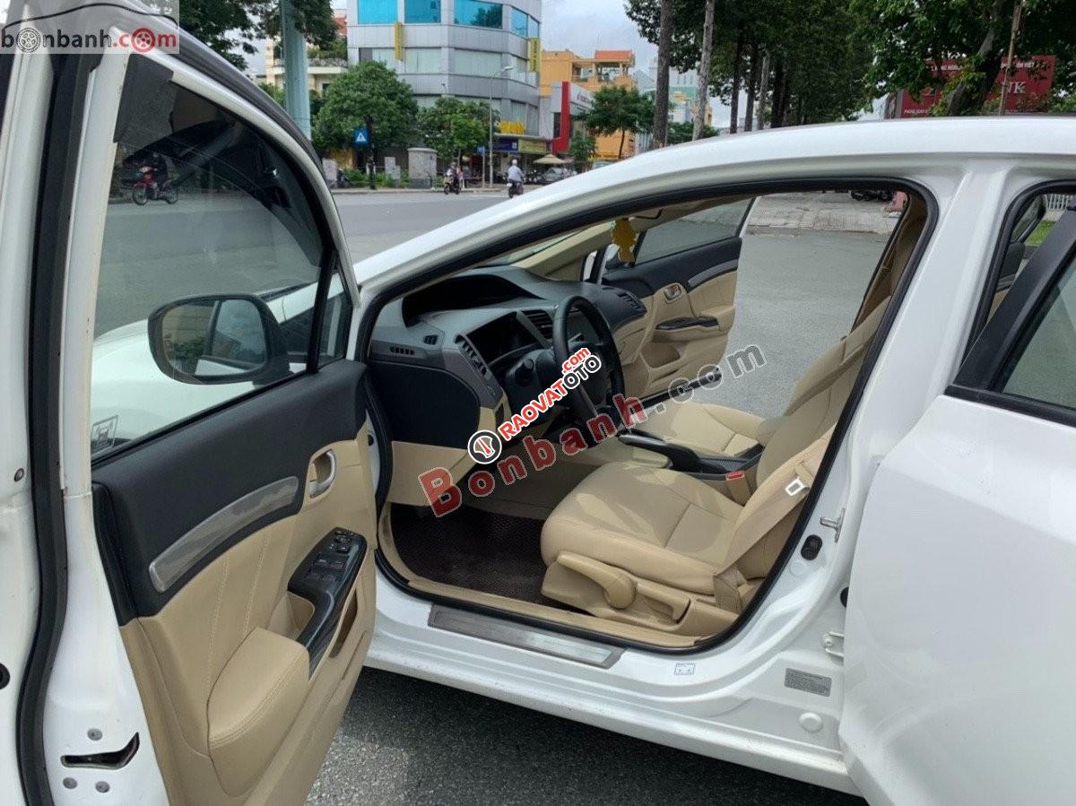 Bán Honda Civic 1.8 AT đời 2013, màu trắng -6