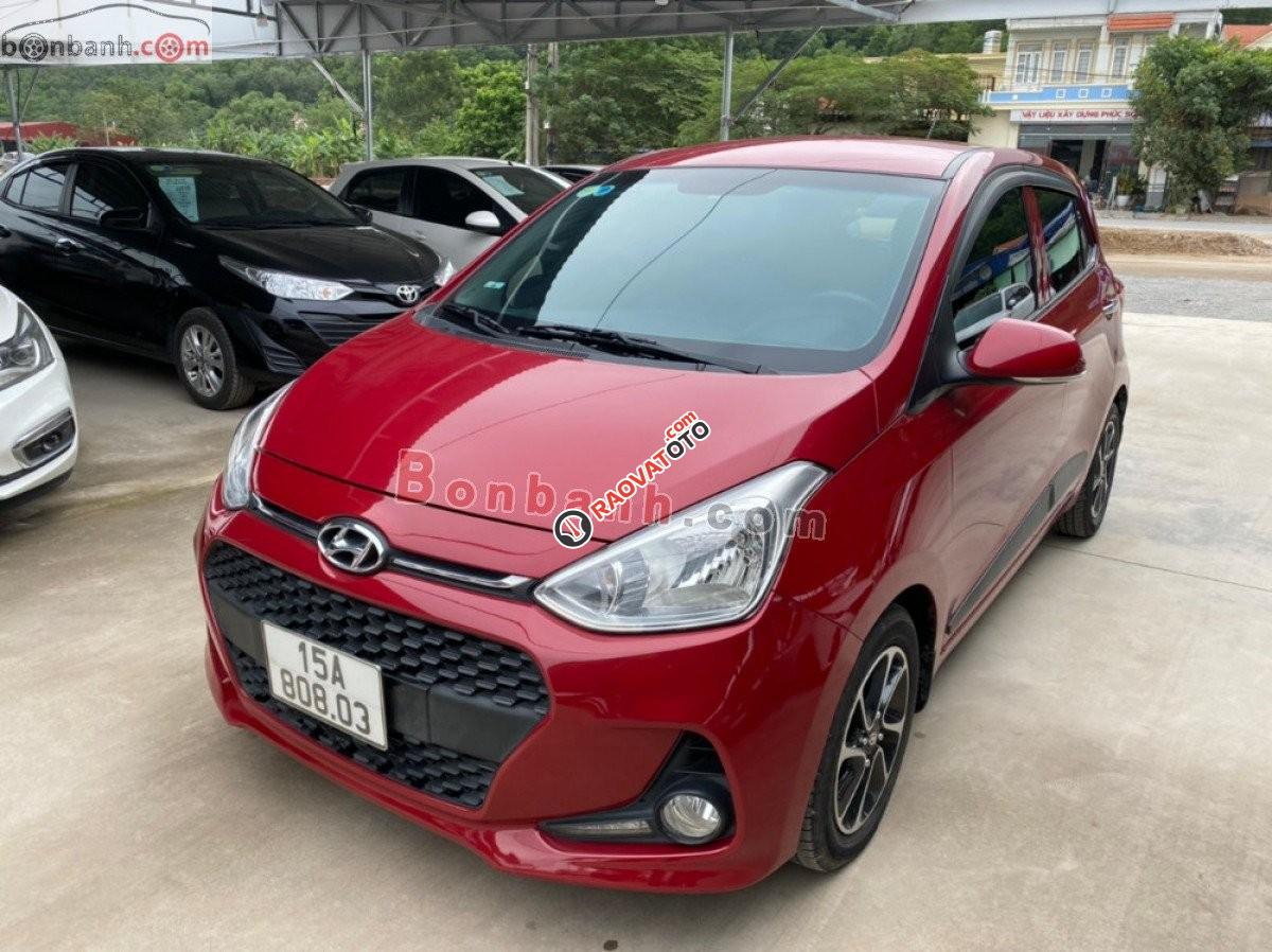 Cần bán lại xe Hyundai Grand i10 1.0AT sản xuất năm 2017, màu đỏ, nhập khẩu-0