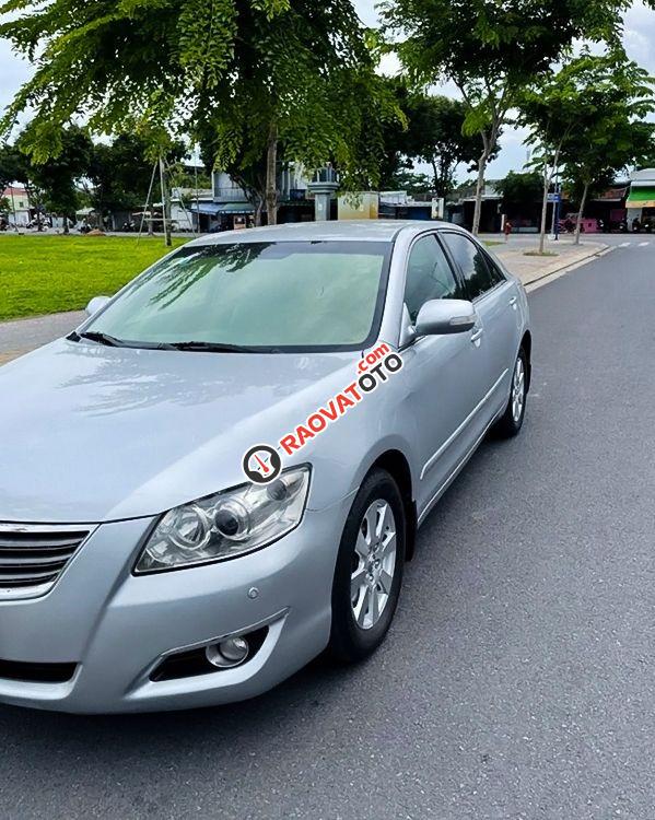 Cần bán Toyota Camry 2.4 G 2006, màu bạc-2