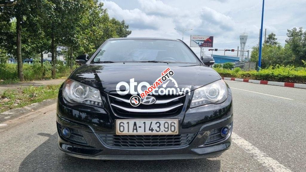 Bán Hyundai Avante 1.6 MT năm sản xuất 2013 còn mới, giá 285tr-0