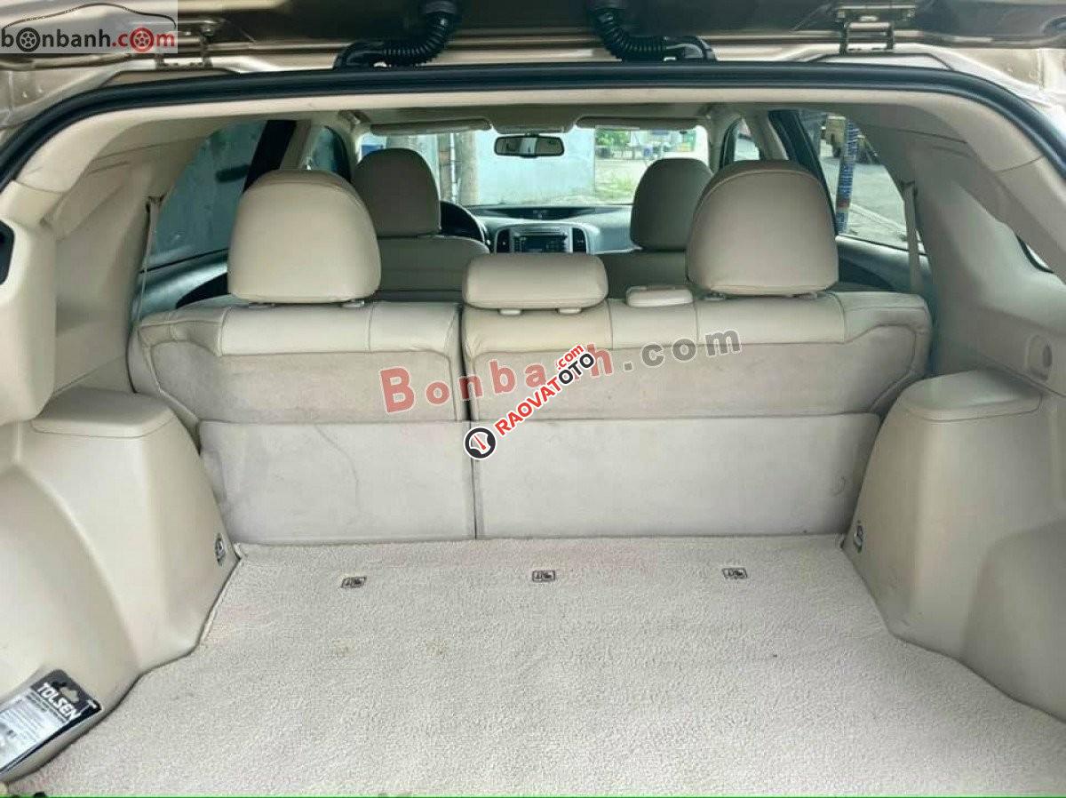 Cần bán xe Toyota Venza 2.7 AT 2010, xe nhập, giá tốt-7