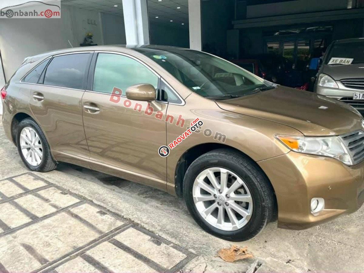 Cần bán xe Toyota Venza 2.7 AT 2010, xe nhập, giá tốt-1