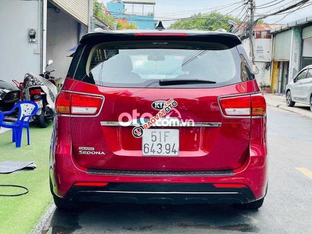 Bán ô tô Kia Sedona 3.3 GATH sản xuất 2016, màu đỏ, nhập khẩu còn mới, giá chỉ 679 triệu-0
