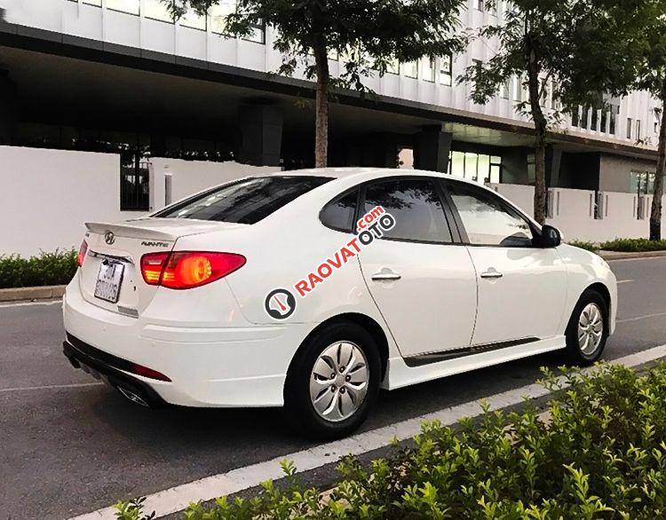 Bán ô tô Hyundai Avante MT đời 2015, màu trắng -1