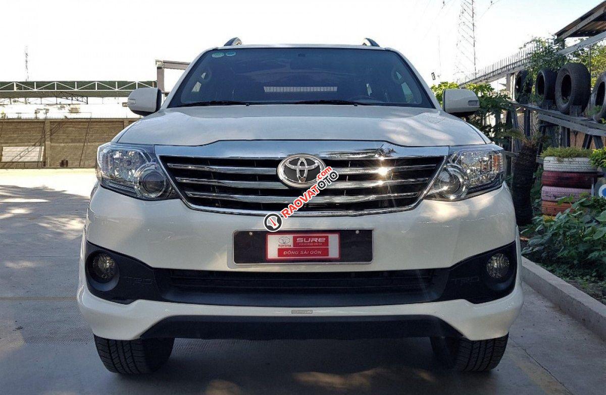 Bán ô tô Toyota Fortuner TRD Sportivo 4x2 AT năm sản xuất 2014, màu trắng  -0