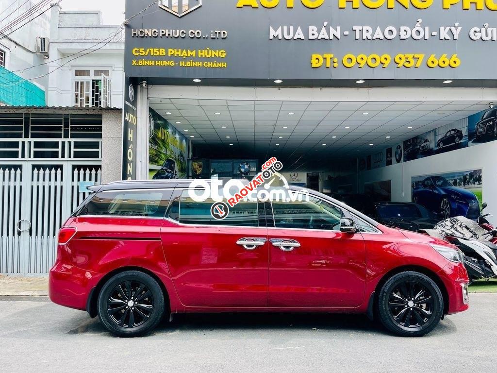 Bán ô tô Kia Sedona 3.3 GATH sản xuất 2016, màu đỏ, nhập khẩu còn mới, giá chỉ 679 triệu-1