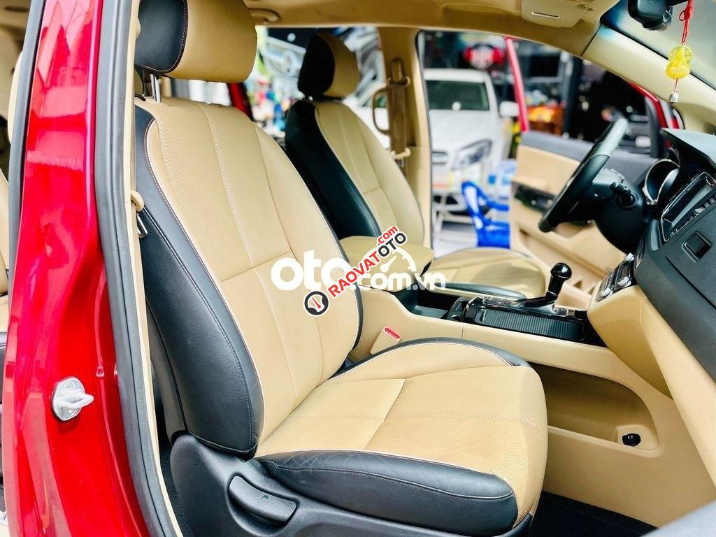 Bán ô tô Kia Sedona 3.3 GATH sản xuất 2016, màu đỏ, nhập khẩu còn mới, giá chỉ 679 triệu-7