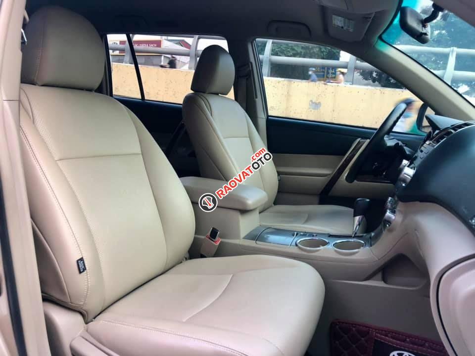 Bán xe Toyota Highlander LE sản xuất năm 2011-10