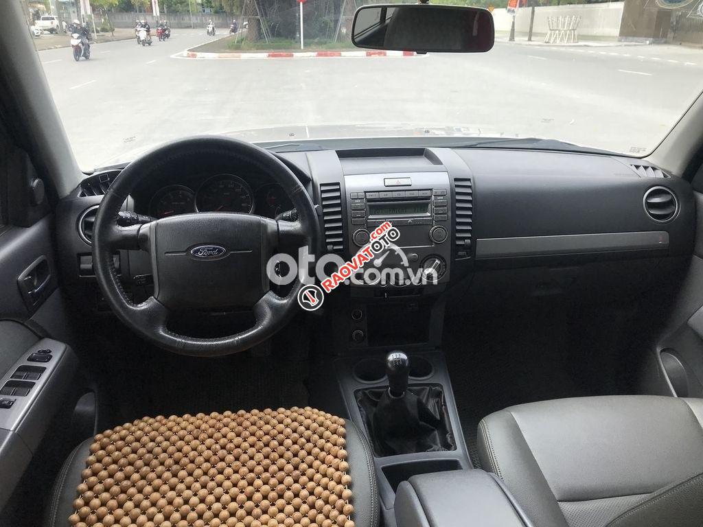 Cần bán gấp Ford Everest MT đời 2014, 458 triệu-0
