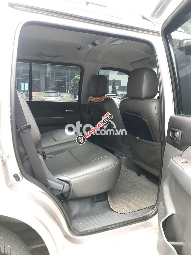 Cần bán gấp Ford Everest MT đời 2014, 458 triệu-5