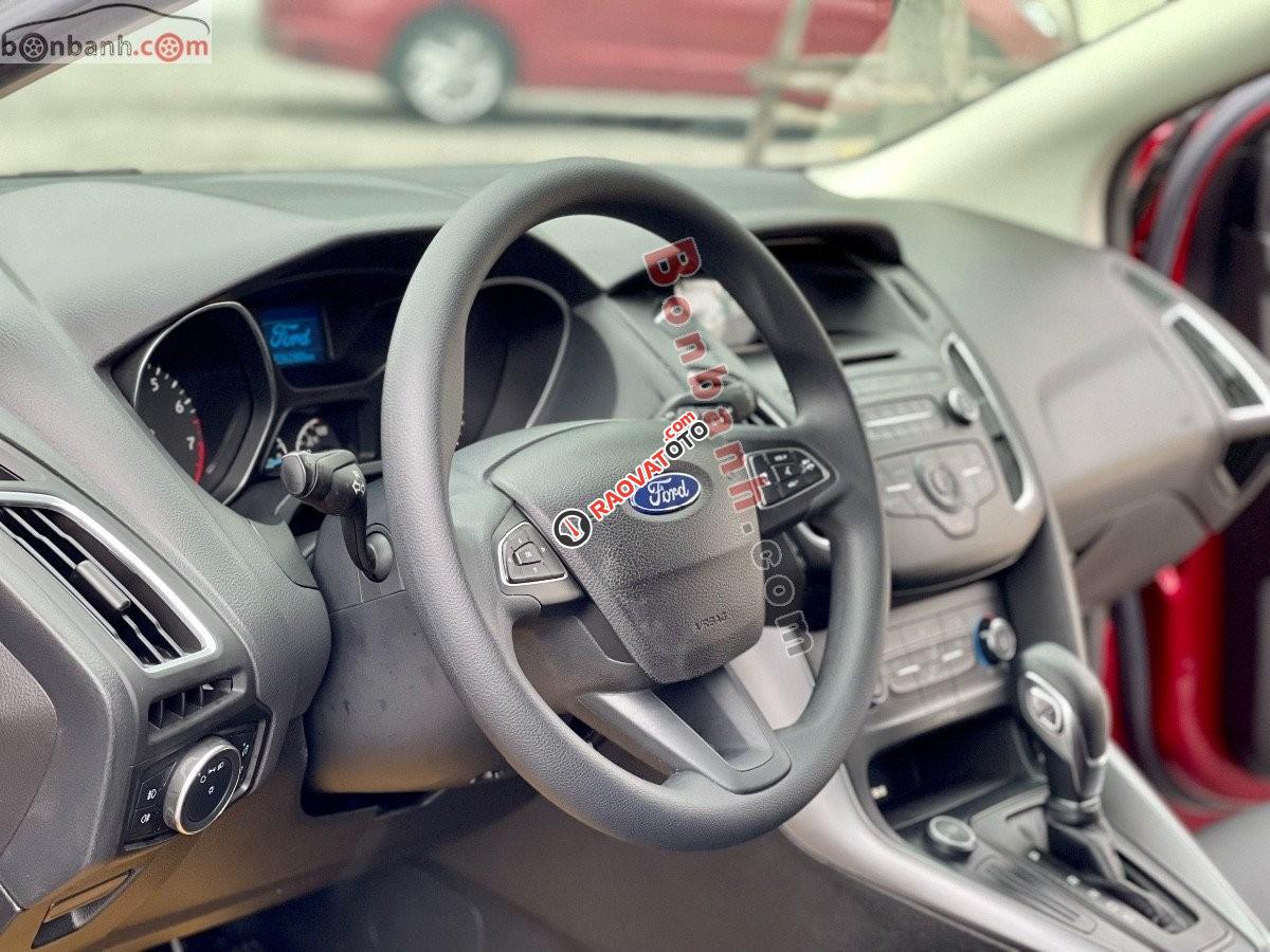 Bán Ford Focus 1.5 Ecoboost sản xuất 2017, màu đỏ còn mới, giá tốt-1