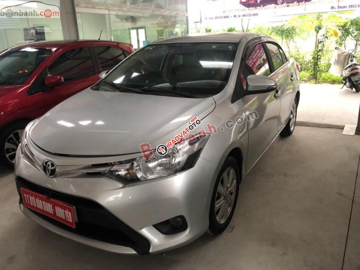 Xe Toyota Vios 1.5E sản xuất 2014, màu bạc còn mới, giá tốt-0