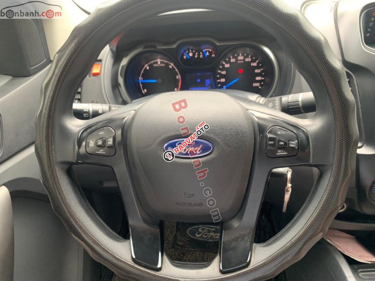 Cần bán Ford Ranger XLS 2.2L 4x2 MT đời 2017, màu đen, nhập khẩu giá cạnh tranh-4