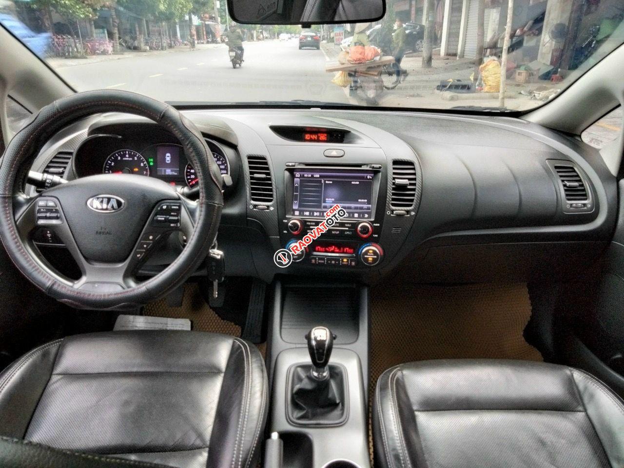 Cần bán xe Kia K3 MT năm 2014 giá tốt 348tr-10