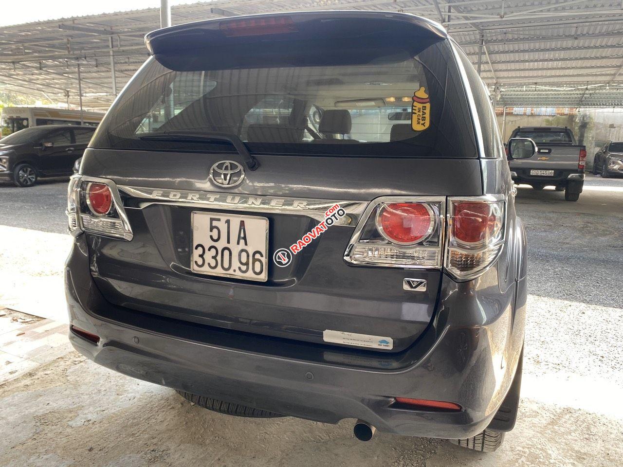 Toyota Fortuner 2012 máy xăng 1 cầu xe đẹp-11