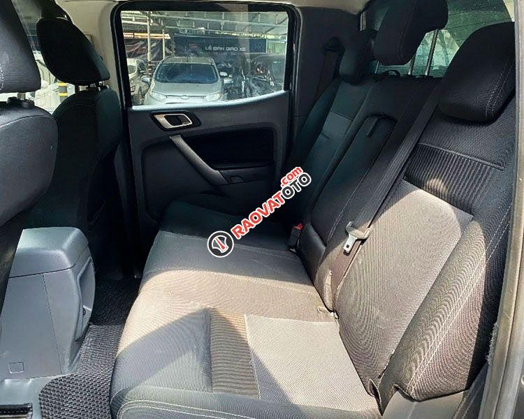 Bán xe Ford Ranger XLT 2.2L 4x4 MT đời 2017, màu xanh lam, nhập khẩu  -3