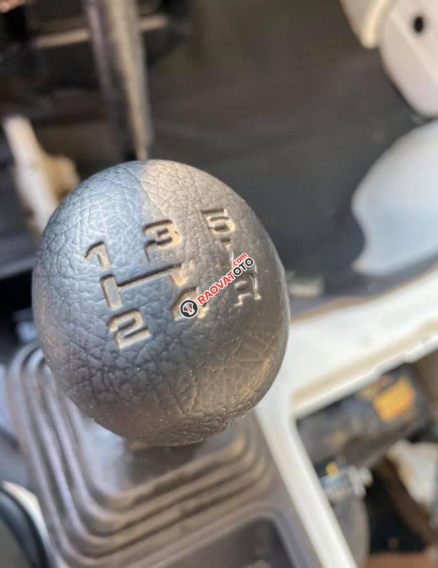 Cần bán gấp Suzuki Super Carry Truck 1.0 MT sản xuất 2015, màu trắng-1