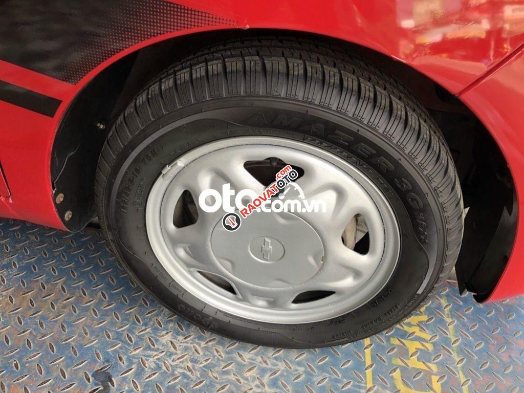 Bán Chevrolet Spark LS đời 2017, màu đỏ, 169tr-3